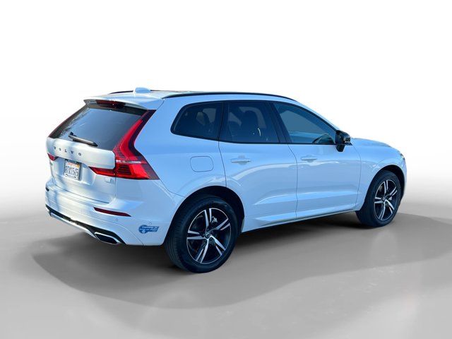 2021 Volvo XC60 R-Design