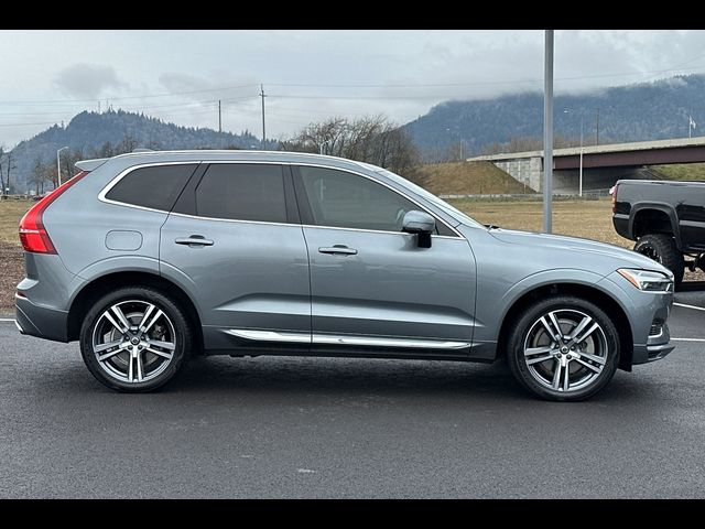 2021 Volvo XC60 Inscription Expression