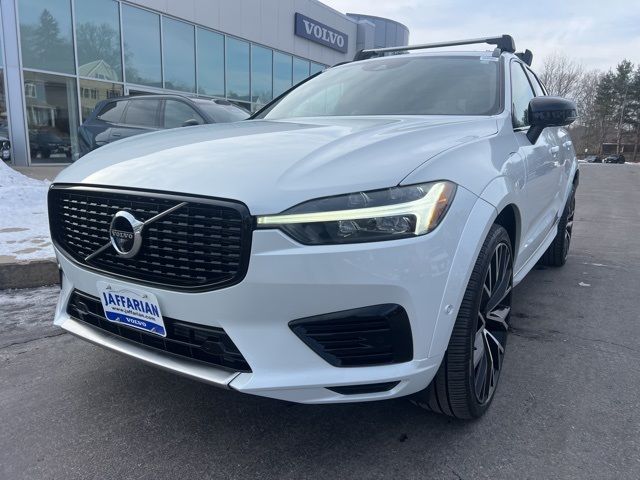 2021 Volvo XC60 R-Design