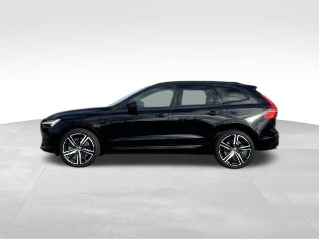 2021 Volvo XC60 R-Design