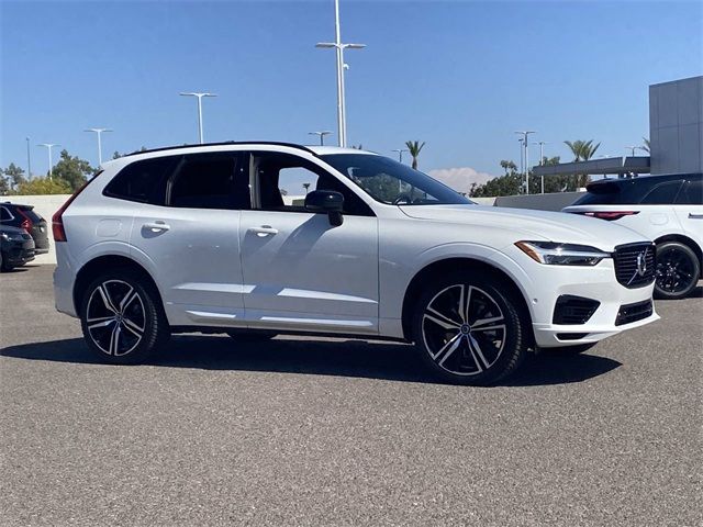 2021 Volvo XC60 R-Design