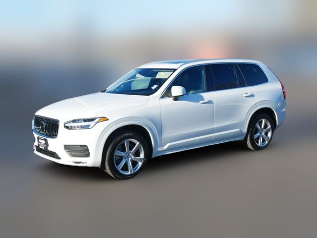 2021 Volvo XC90 Momentum