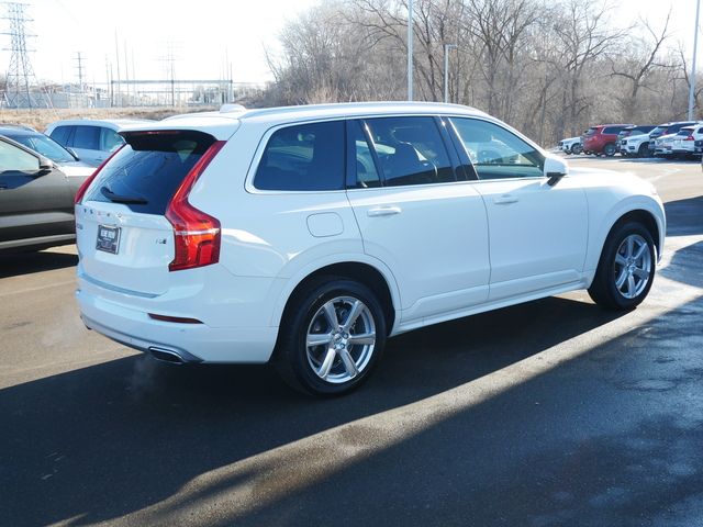 2021 Volvo XC90 Momentum