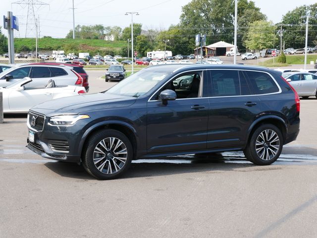 2021 Volvo XC90 Momentum