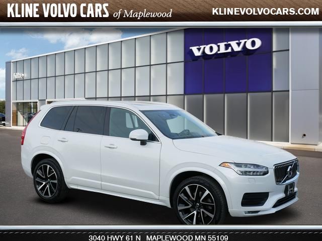 2021 Volvo XC90 Momentum