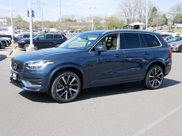 2021 Volvo XC90 Momentum