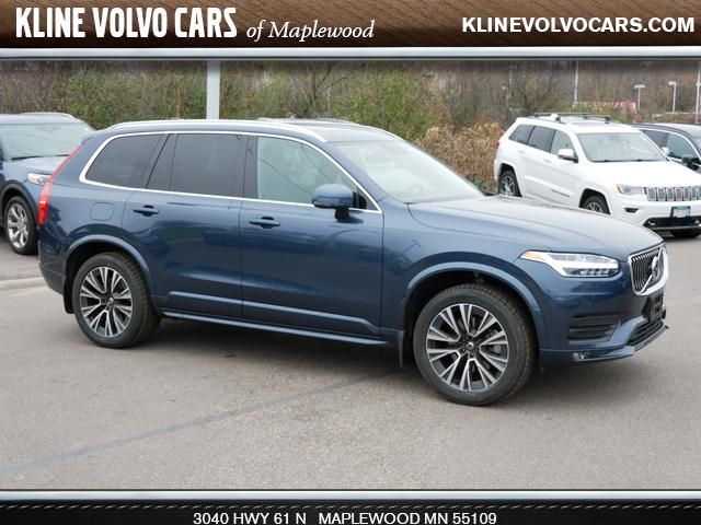 2021 Volvo XC90 Momentum