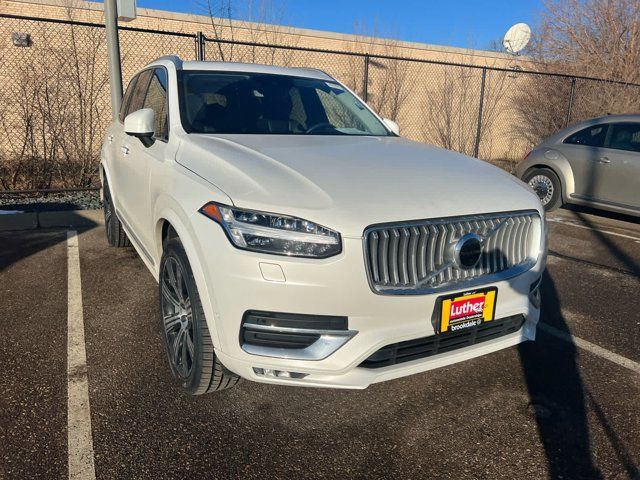 2021 Volvo XC90 Inscription