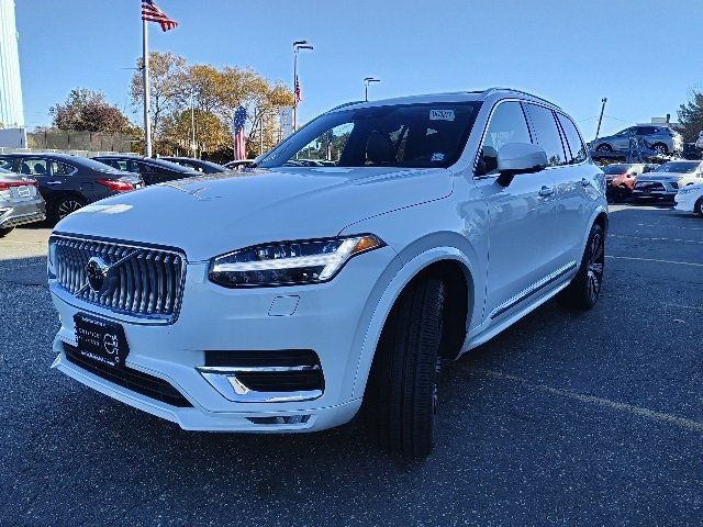 2021 Volvo XC90 Inscription