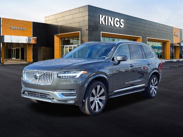 2021 Volvo XC90 Inscription