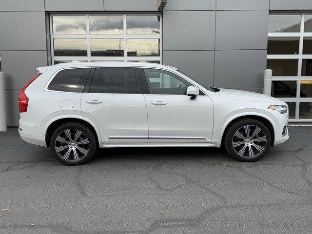 2021 Volvo XC90 Inscription