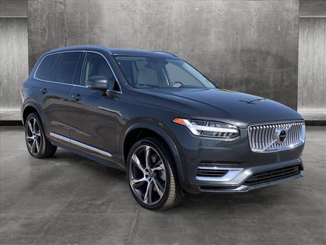 2021 Volvo XC90 Inscription Expression