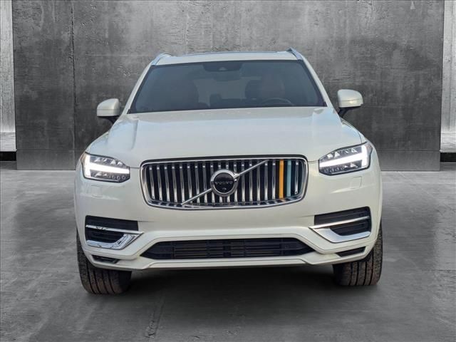 2021 Volvo XC90 Inscription Expression