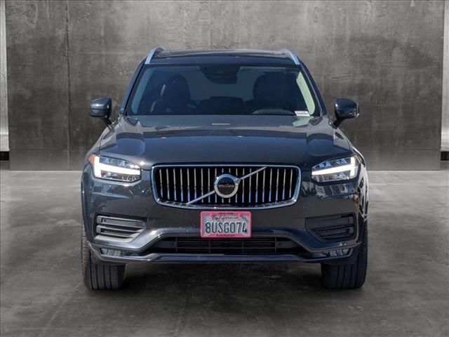 2021 Volvo XC90 Momentum