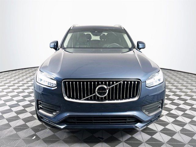 2021 Volvo XC90 Momentum