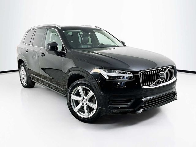 2021 Volvo XC90 Momentum