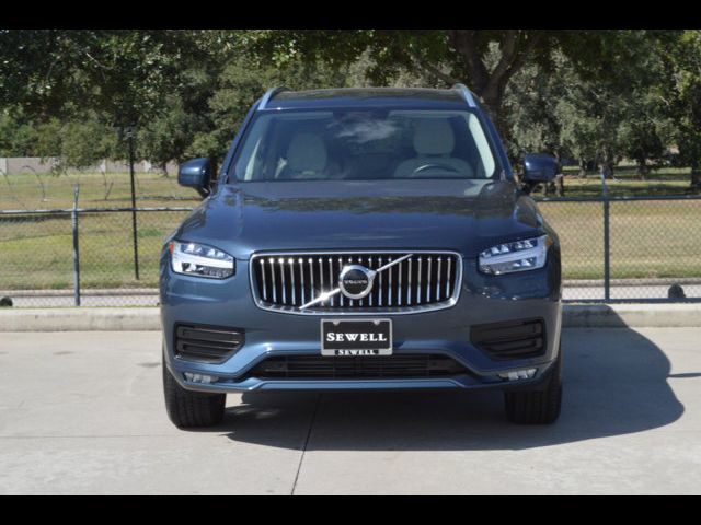 2021 Volvo XC90 Momentum