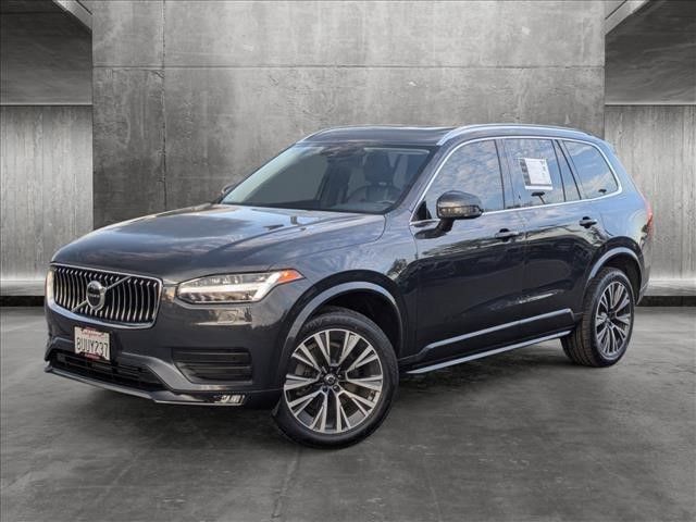 2021 Volvo XC90 Momentum