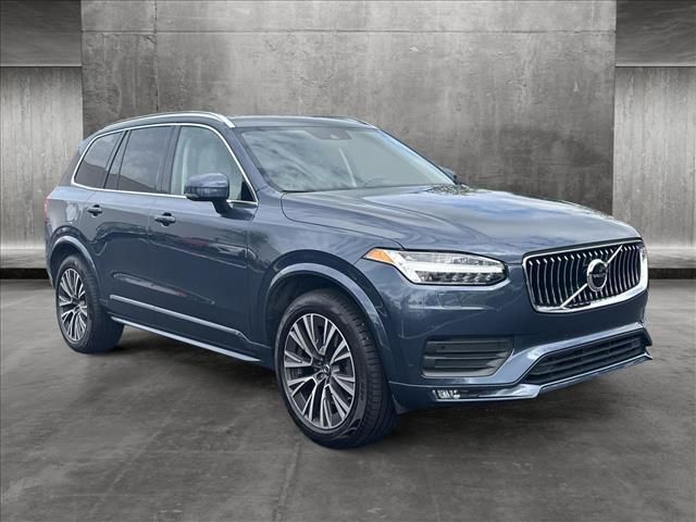 2021 Volvo XC90 Momentum