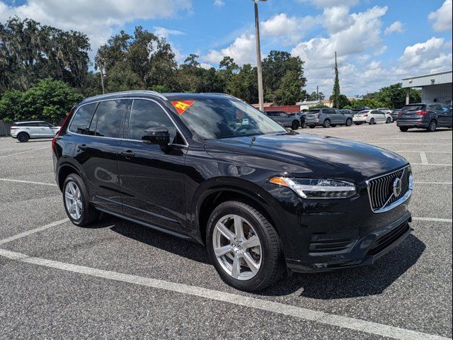 2021 Volvo XC90 Momentum