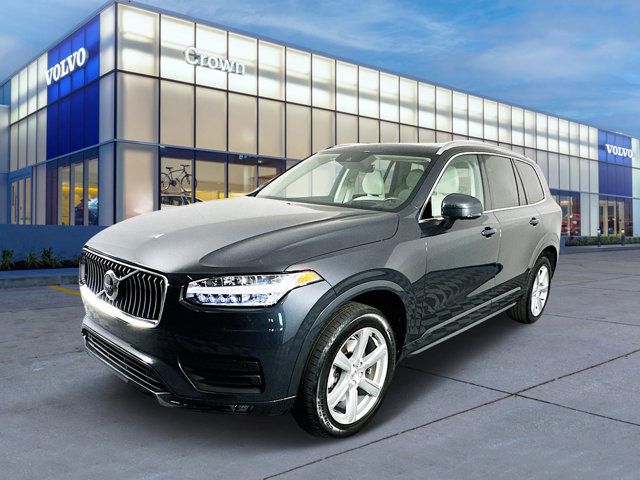 2021 Volvo XC90 Momentum