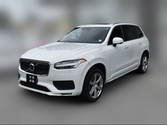 2021 Volvo XC90 Momentum