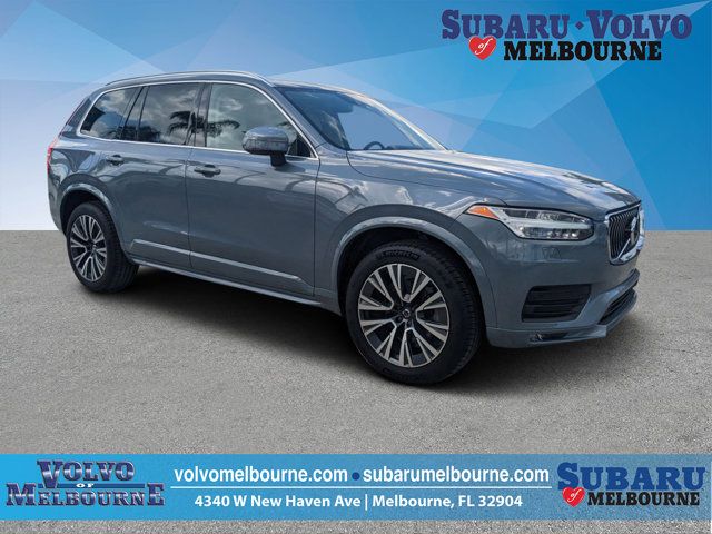 2021 Volvo XC90 Momentum