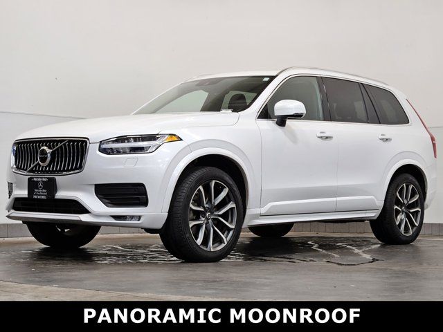 2021 Volvo XC90 Momentum