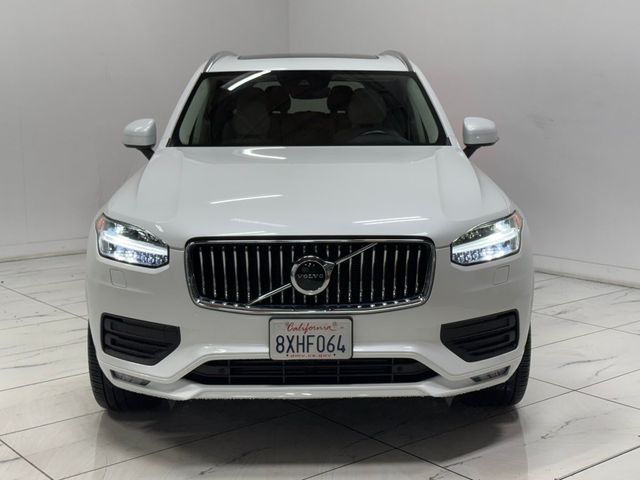 2021 Volvo XC90 Momentum