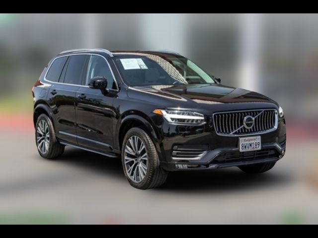 2021 Volvo XC90 Momentum