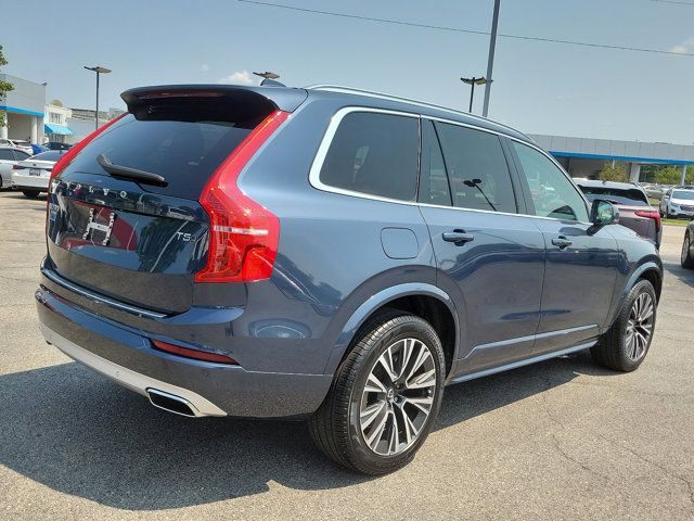 2021 Volvo XC90 Momentum