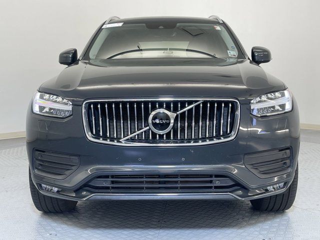 2021 Volvo XC90 Momentum