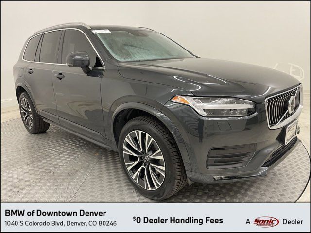 2021 Volvo XC90 Momentum