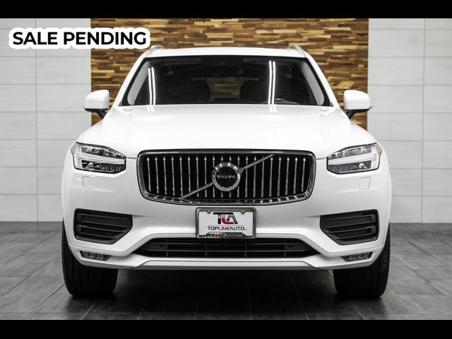2021 Volvo XC90 Momentum