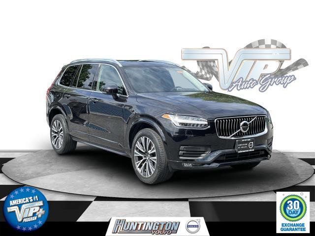 2021 Volvo XC90 Momentum