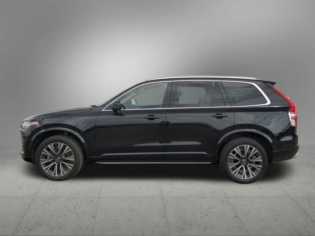 2021 Volvo XC90 Momentum