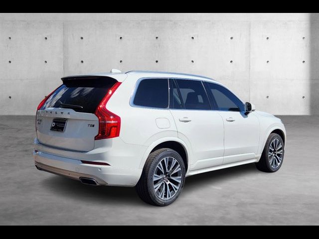 2021 Volvo XC90 Momentum