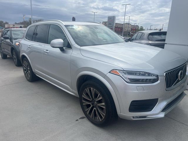 2021 Volvo XC90 Momentum