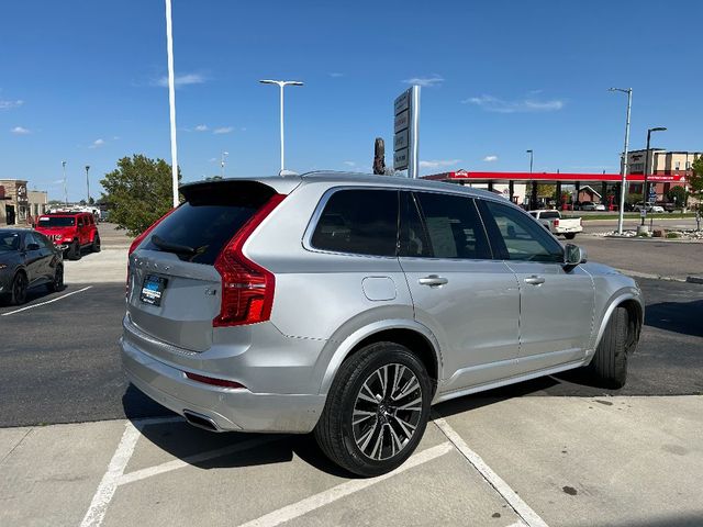 2021 Volvo XC90 Momentum