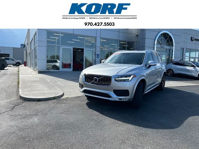 2021 Volvo XC90 Momentum