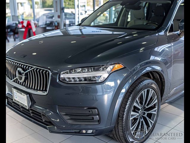 2021 Volvo XC90 Momentum