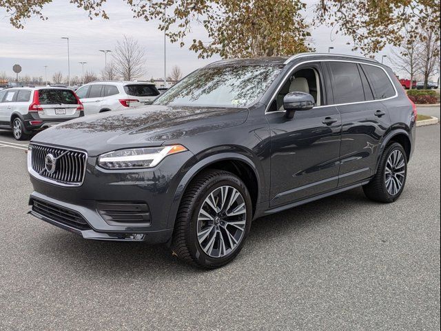 2021 Volvo XC90 Momentum