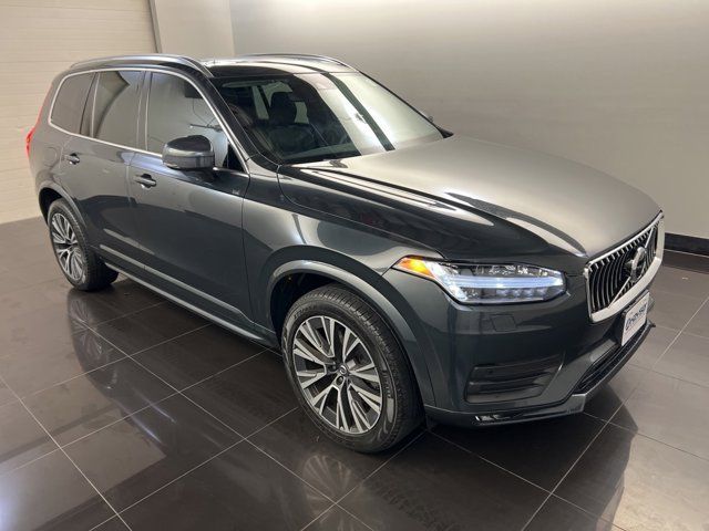 2021 Volvo XC90 Momentum