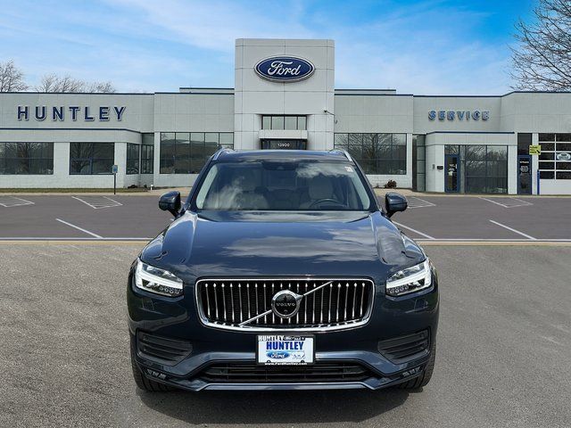 2021 Volvo XC90 Momentum