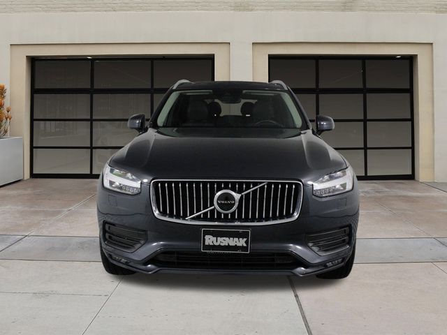 2021 Volvo XC90 Momentum