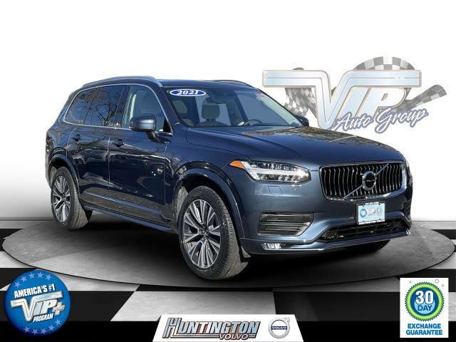 2021 Volvo XC90 Momentum