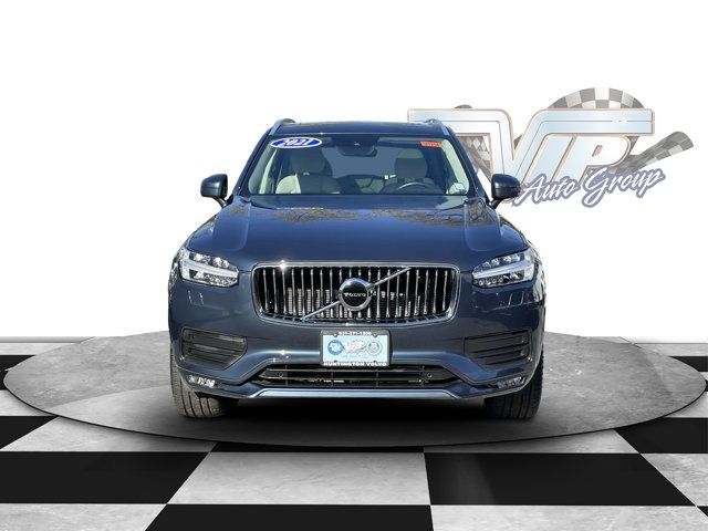 2021 Volvo XC90 Momentum