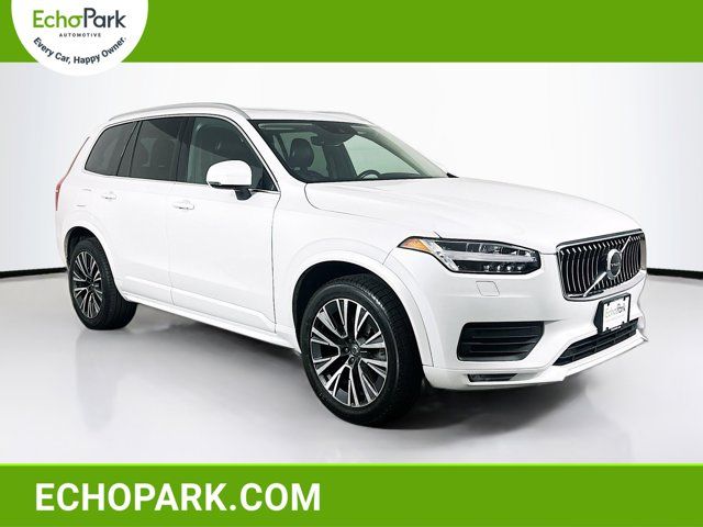 2021 Volvo XC90 Momentum