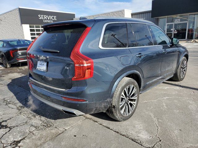 2021 Volvo XC90 Momentum