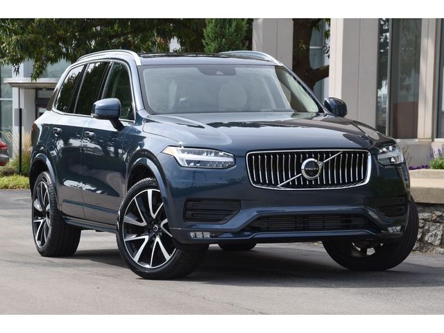 2021 Volvo XC90 Momentum